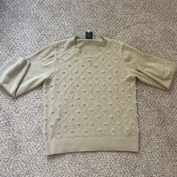 Liv Milano Sweaters - ⭐️ Firm Price ⭐️ Heather Olive Medium Embellished Sweater